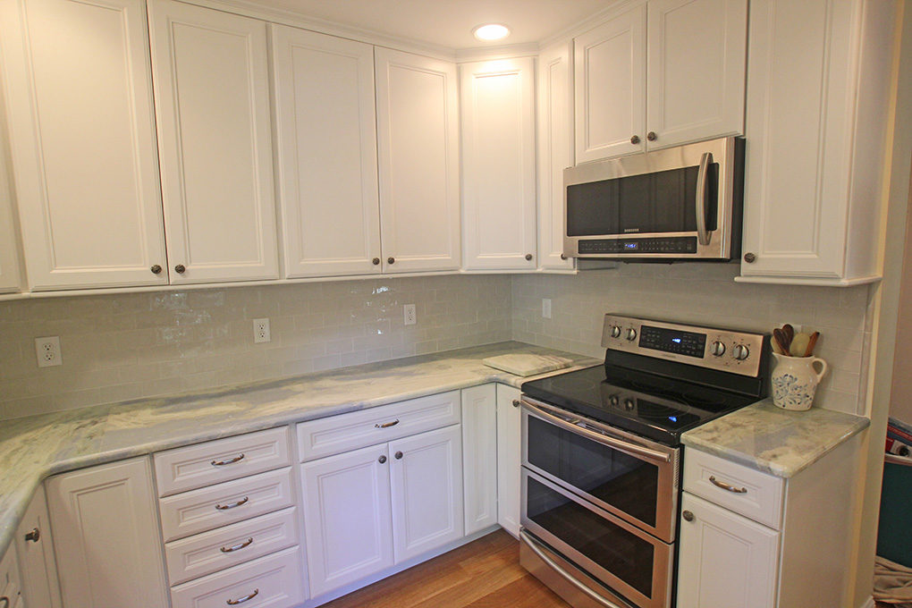 small kitchen renovation stove